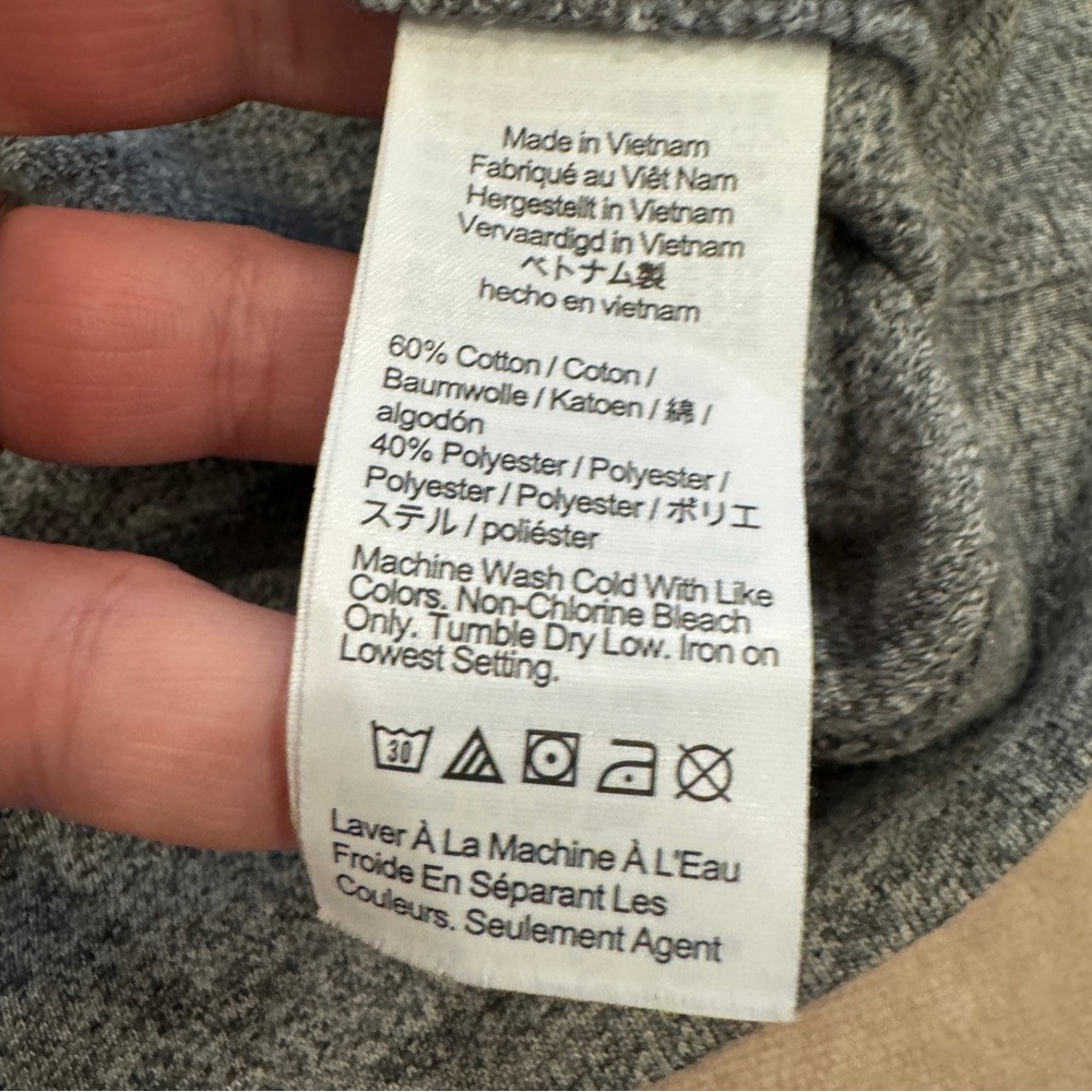J. Crew Long-sleeve textured sweater-tee | size medium | NWOT - Picture 7 of 9
